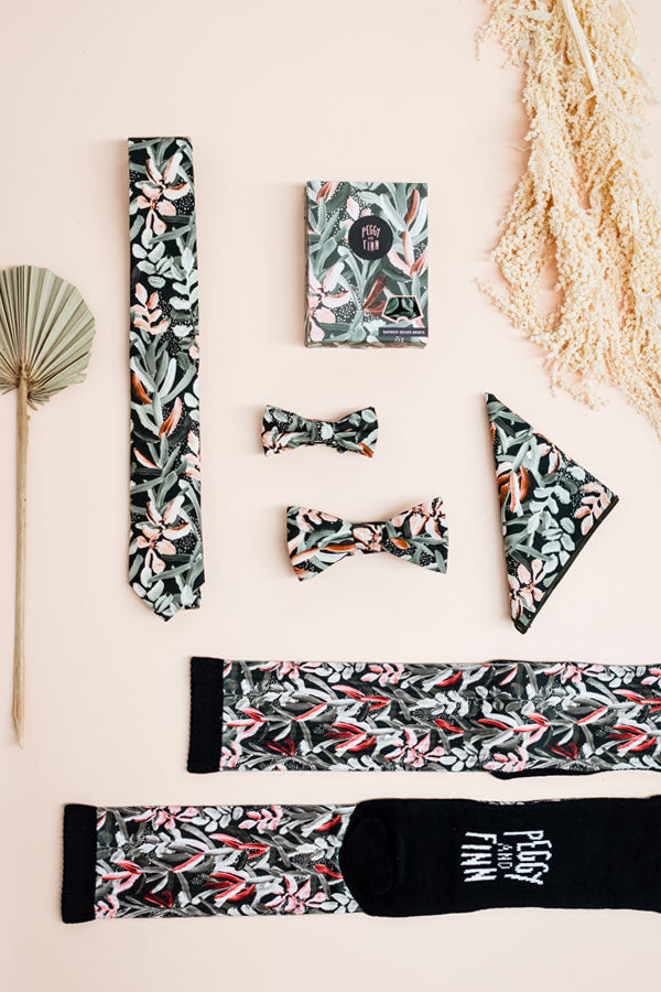 Australian natives protea green wedding